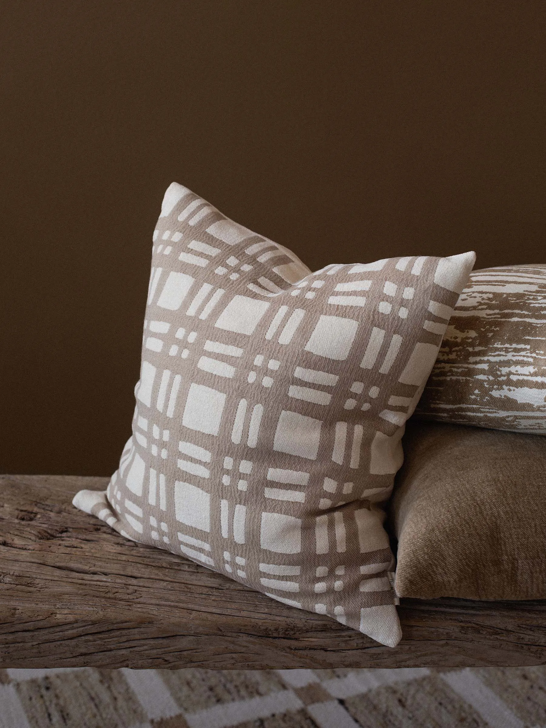 Camille kuddfodral 50x50 cm, Beige Tell Me More