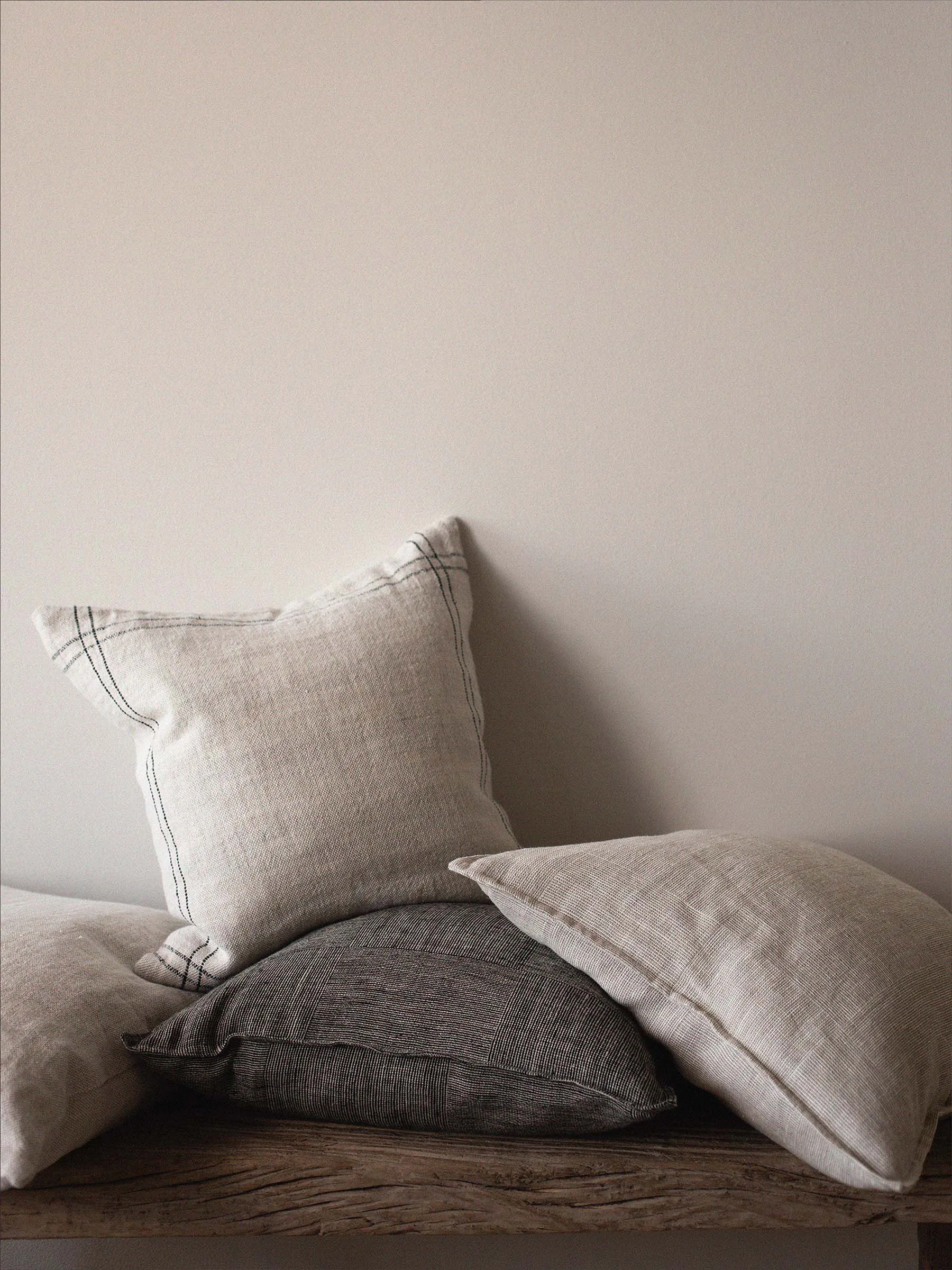 Elton kuddfodral 50x50 cm, Beige Tell Me More