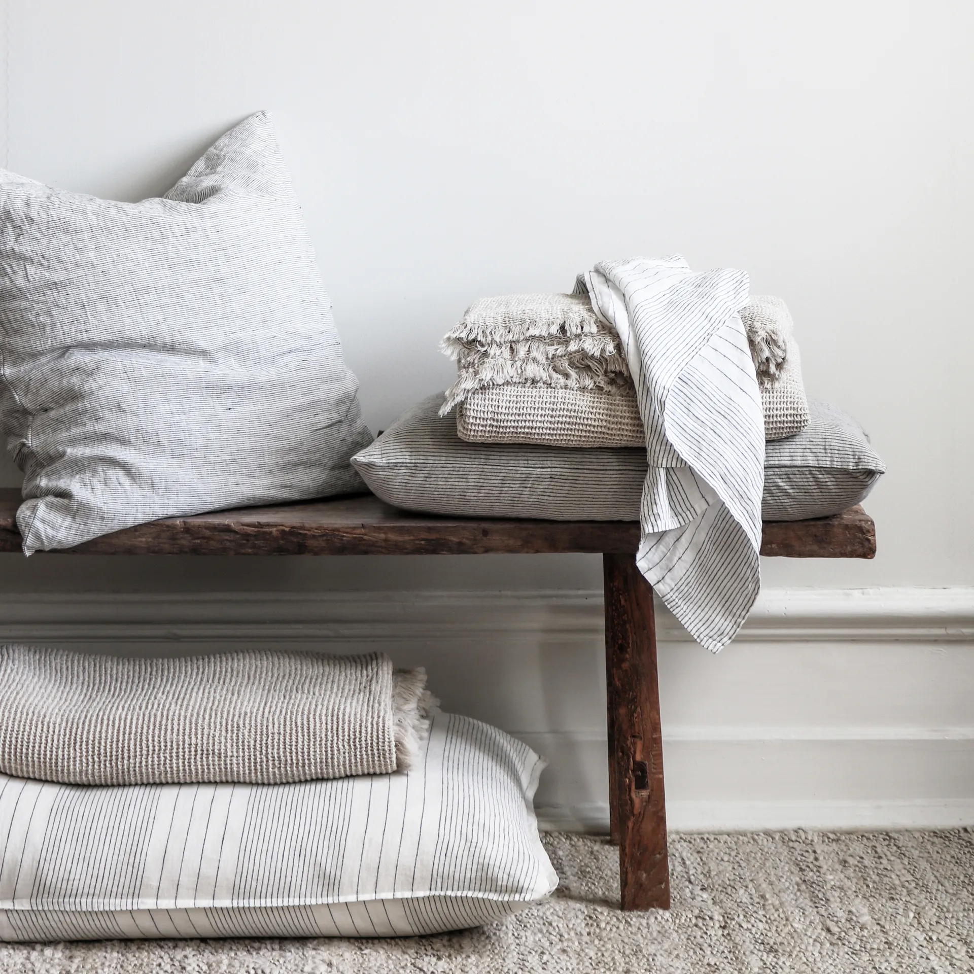 Klint kuddfodral 40x60 cm, Beige-svart Tell Me More