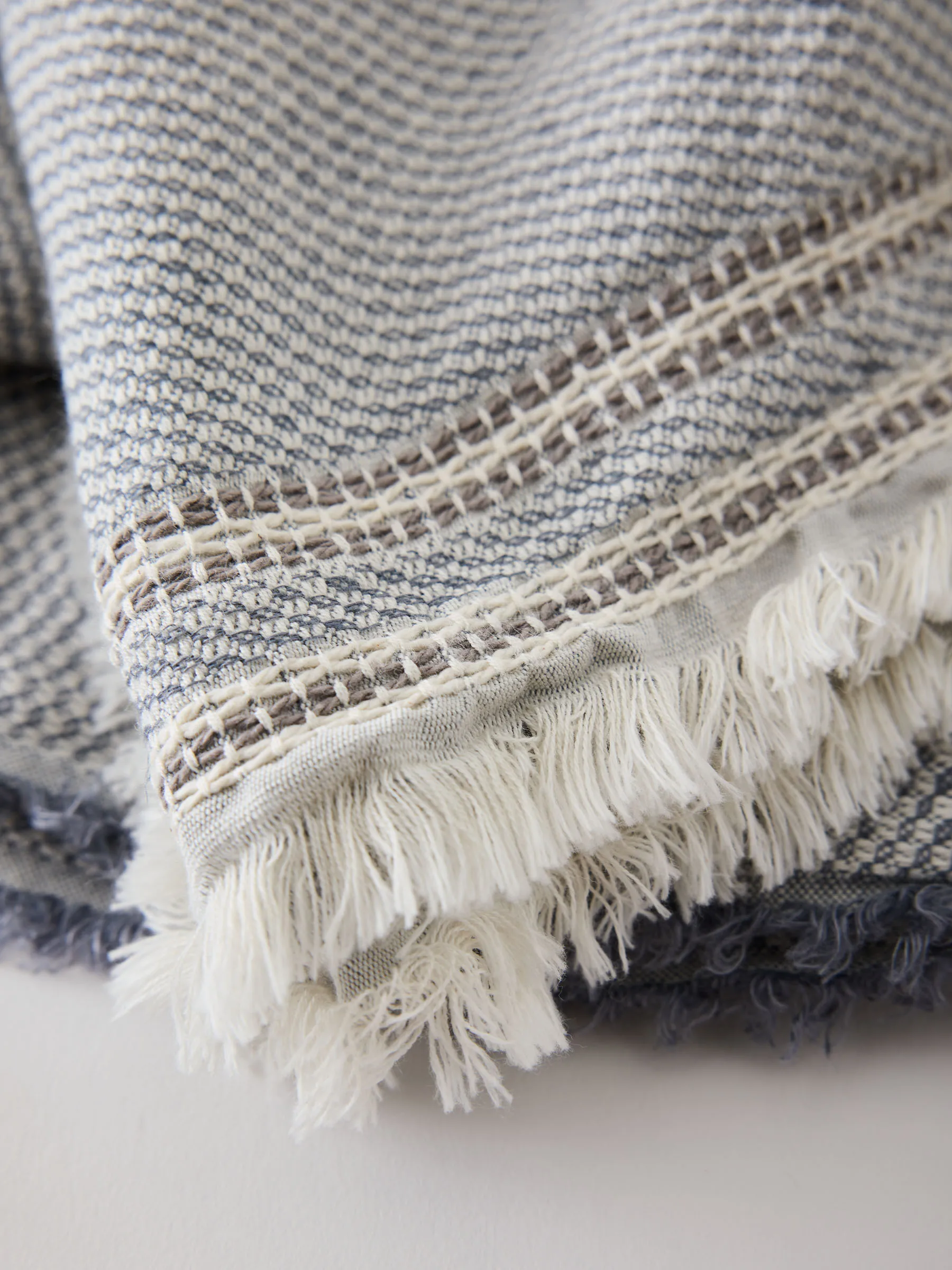 Leonie pläd, Blue, 135x200 cm Tell Me More