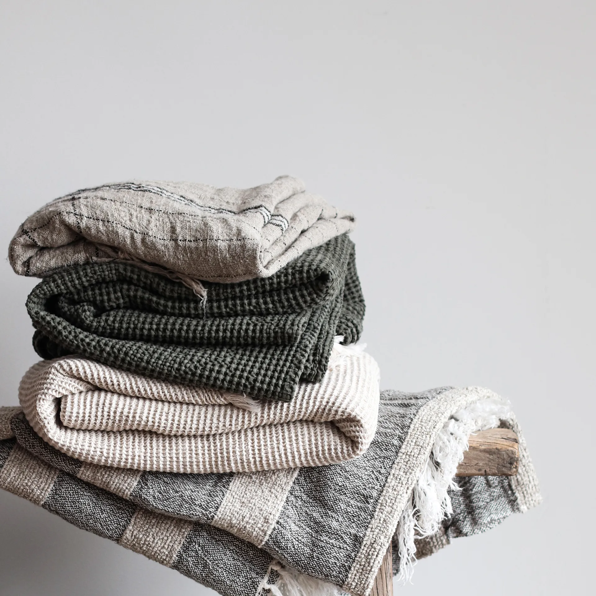 Miro filt 180x260 cm, Forest (grön) Tell Me More