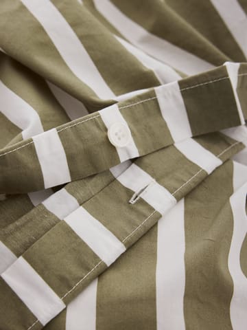Tell Me More randigt påslakan bomull - Olive, 240x220 cm - Tell Me More