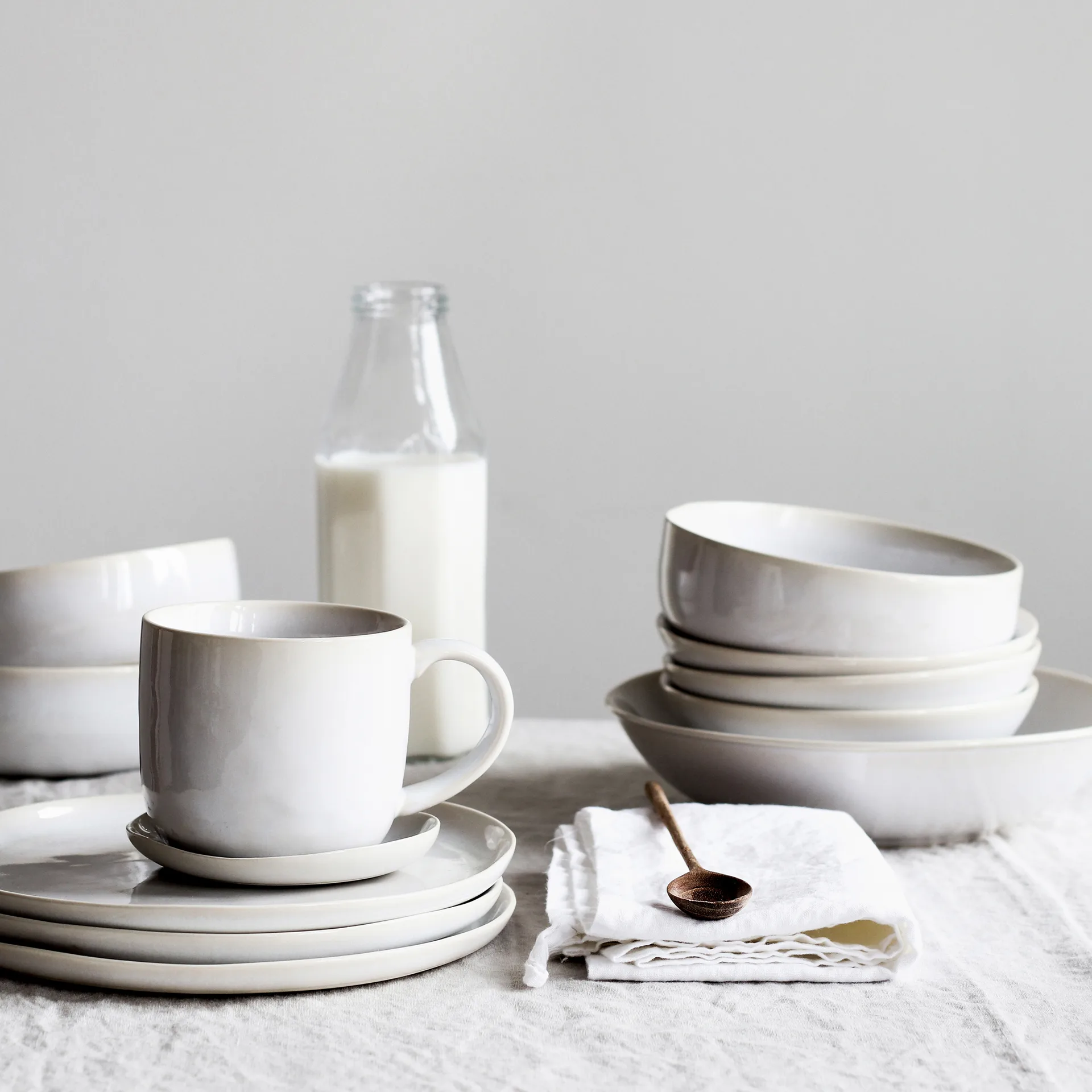 Vince skål S, Vit Tell Me More