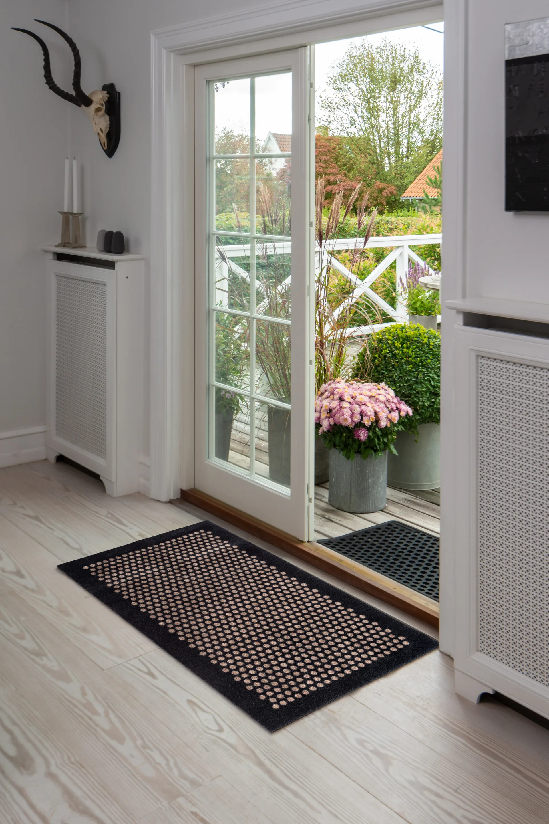 Dot gångmatta, Black-sand, 67x120 cm tica copenhagen