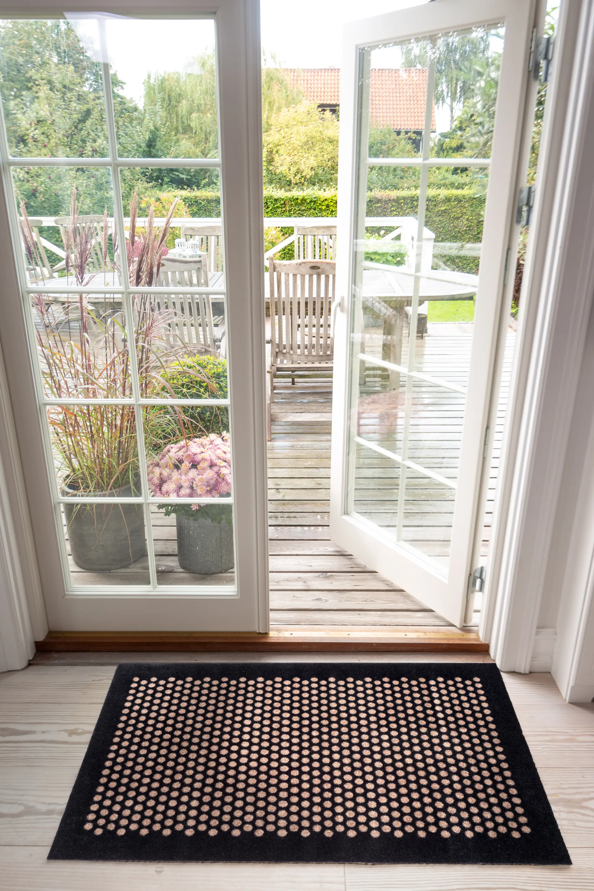 Dot gångmatta, Black-sand, 67x120 cm tica copenhagen
