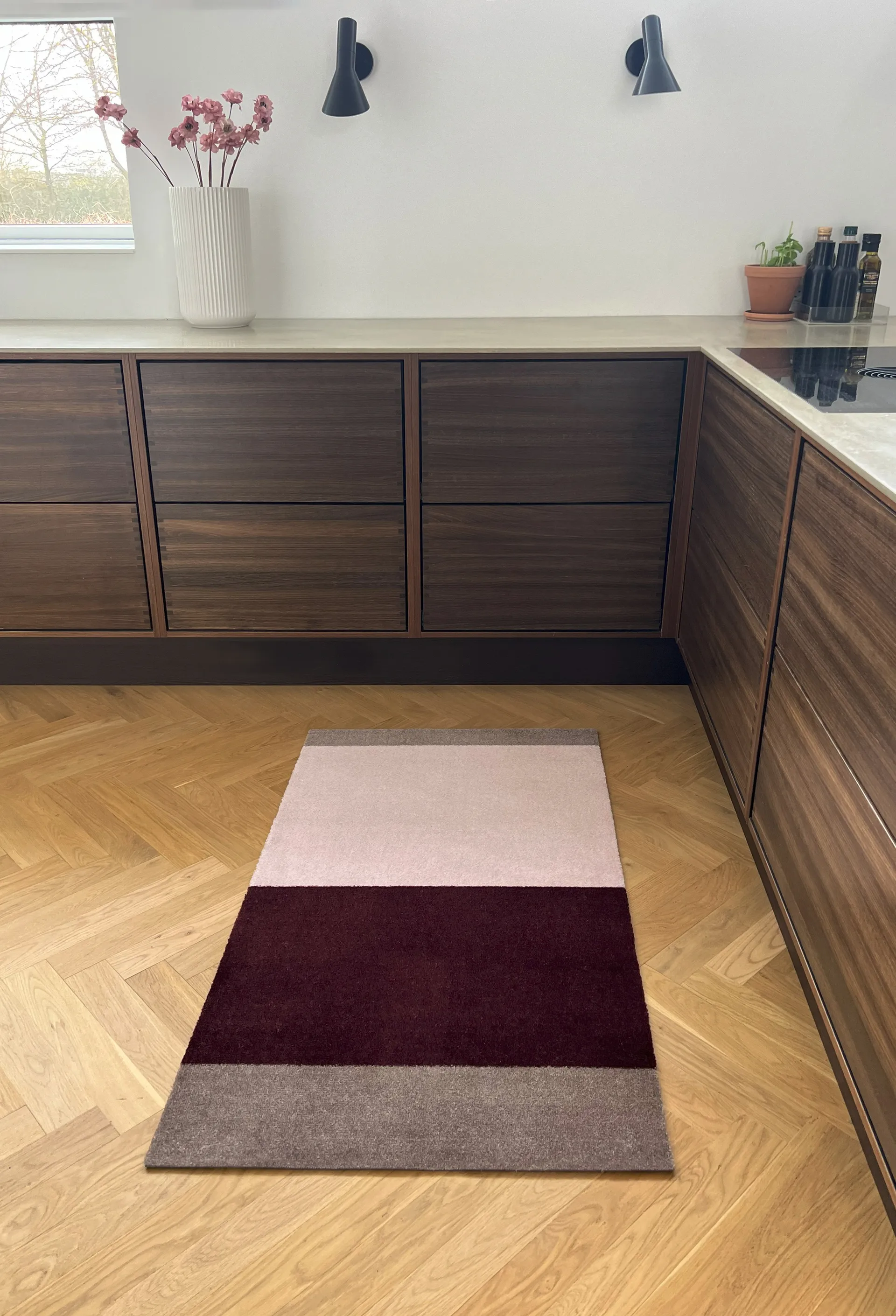 Stripes gångmatta horisontell, Bordeaux-rose-sand, 67x120 cm tica copenhagen