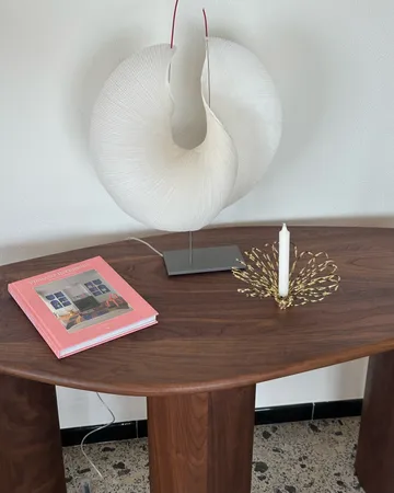 Lowe konsollbord - Valnöt dark brown - Tinted