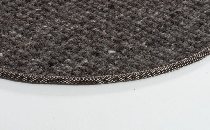 Greenland Swift round matta, Anthracite nr. 83, Ø250 cm Tisca