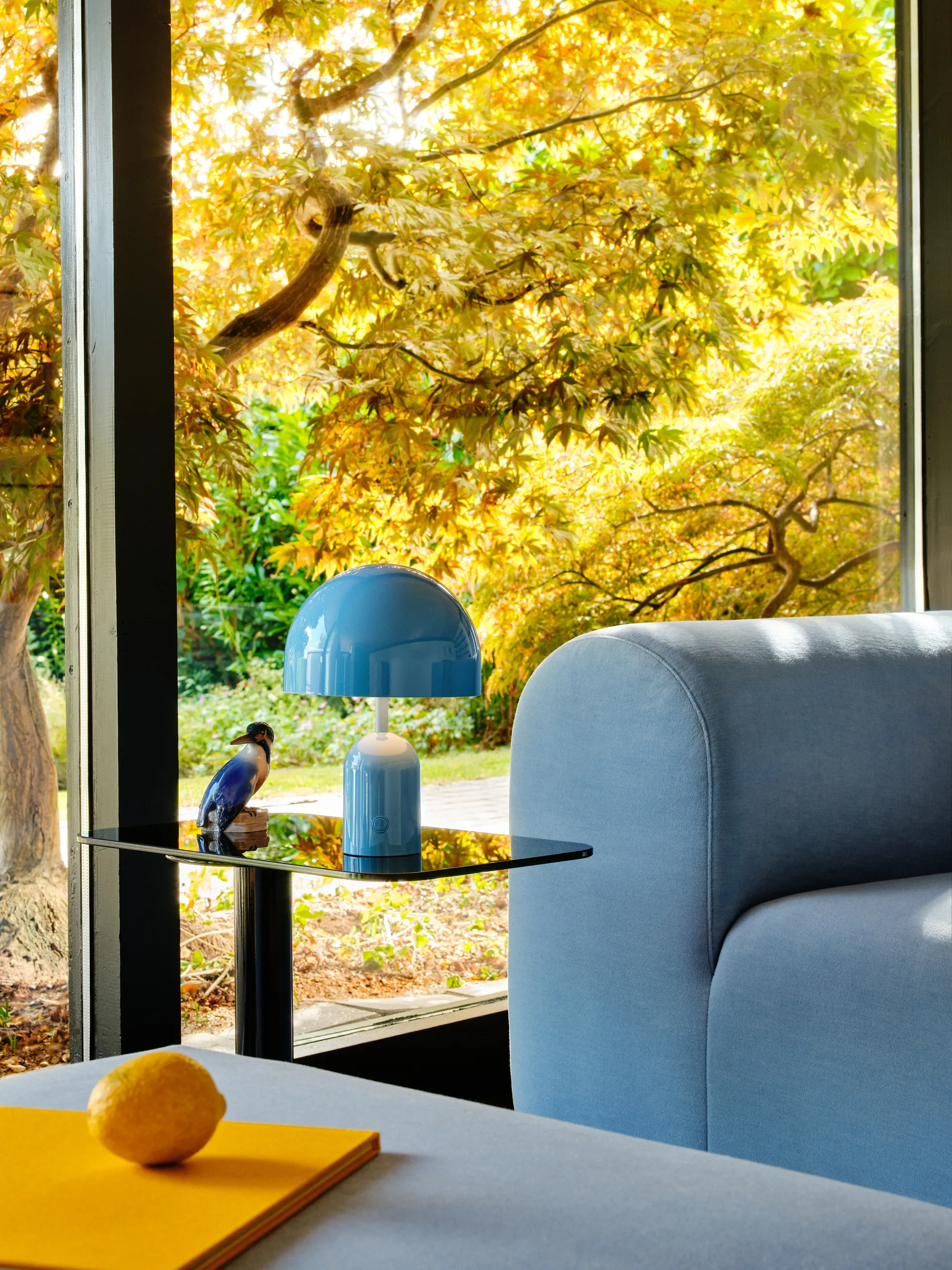 Bell Portabel LED bordslampa 28 cm, Baby Blue Tom Dixon