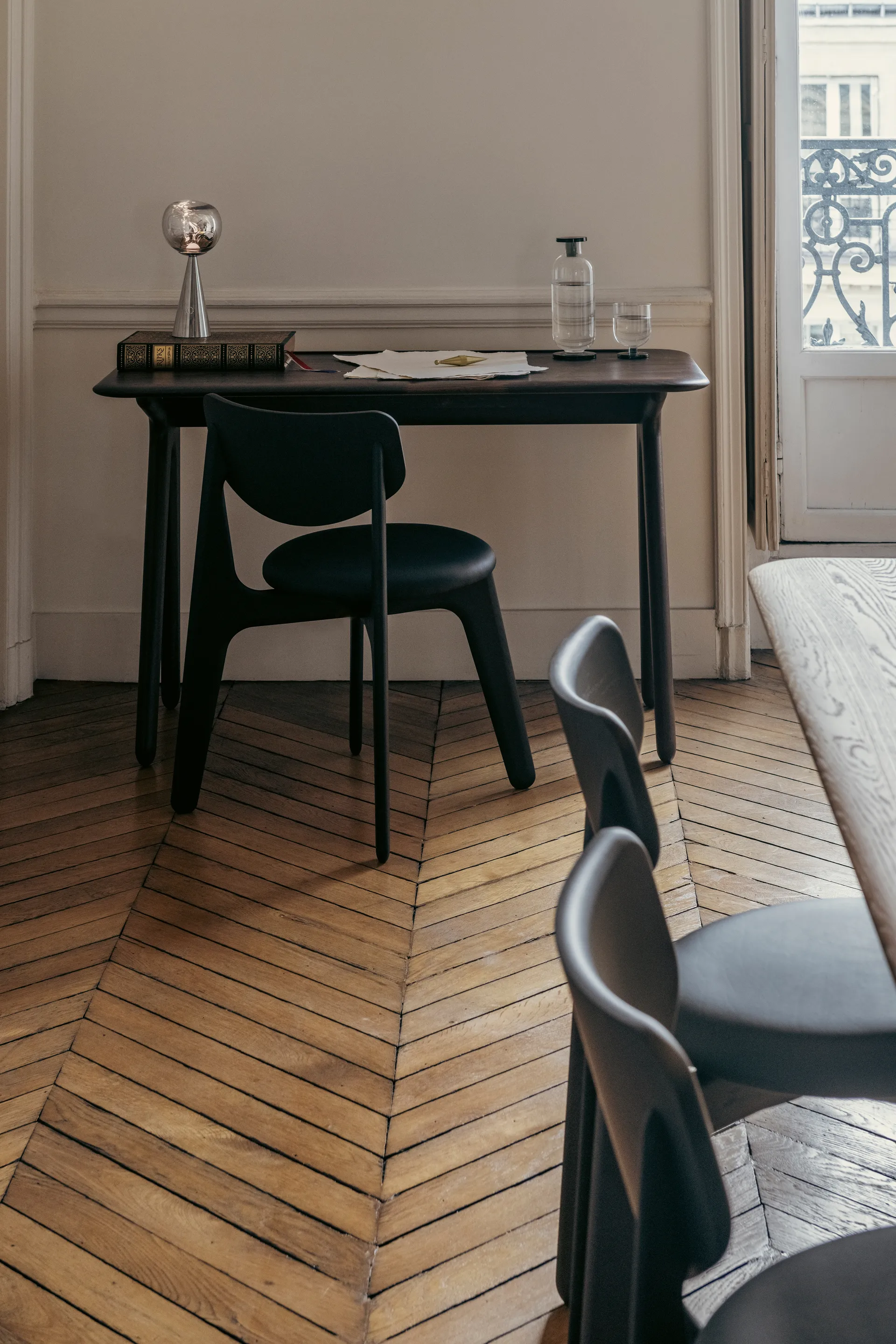 Melt Portable LED bordslampa 28,5 cm, Svart Tom Dixon