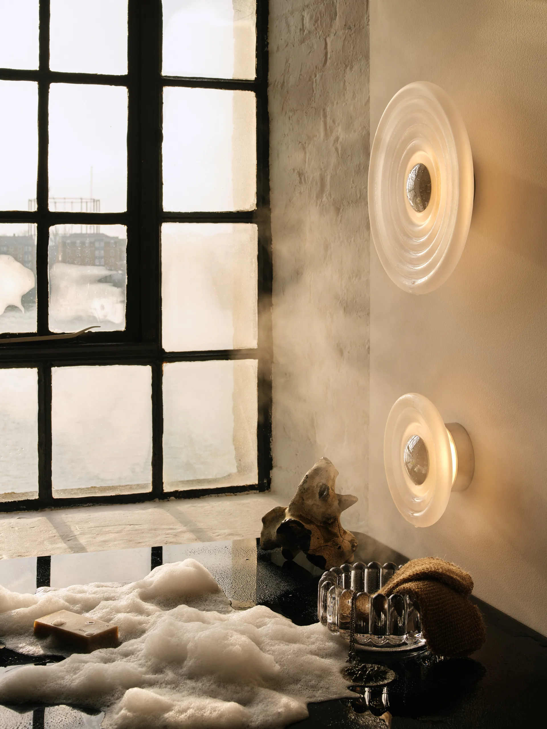 Press Surface vägglampa mini LED 21,5 cm, Frosted Tom Dixon