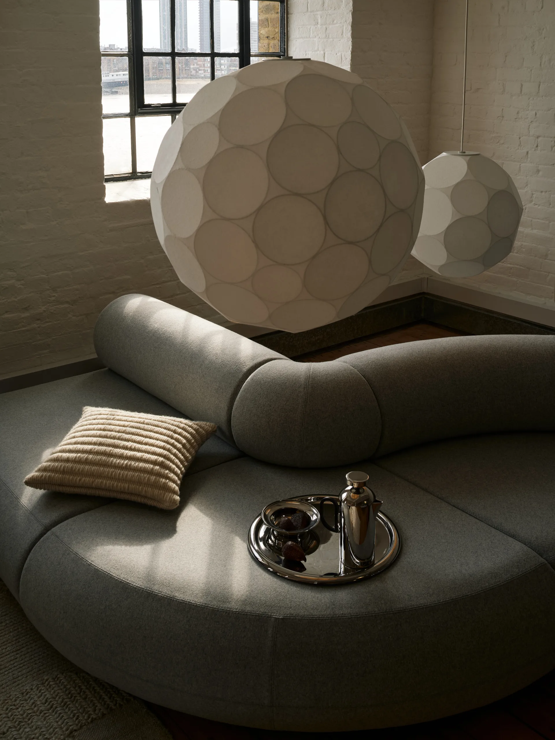 Ridge kudde 45x45 cm, Natural Tom Dixon