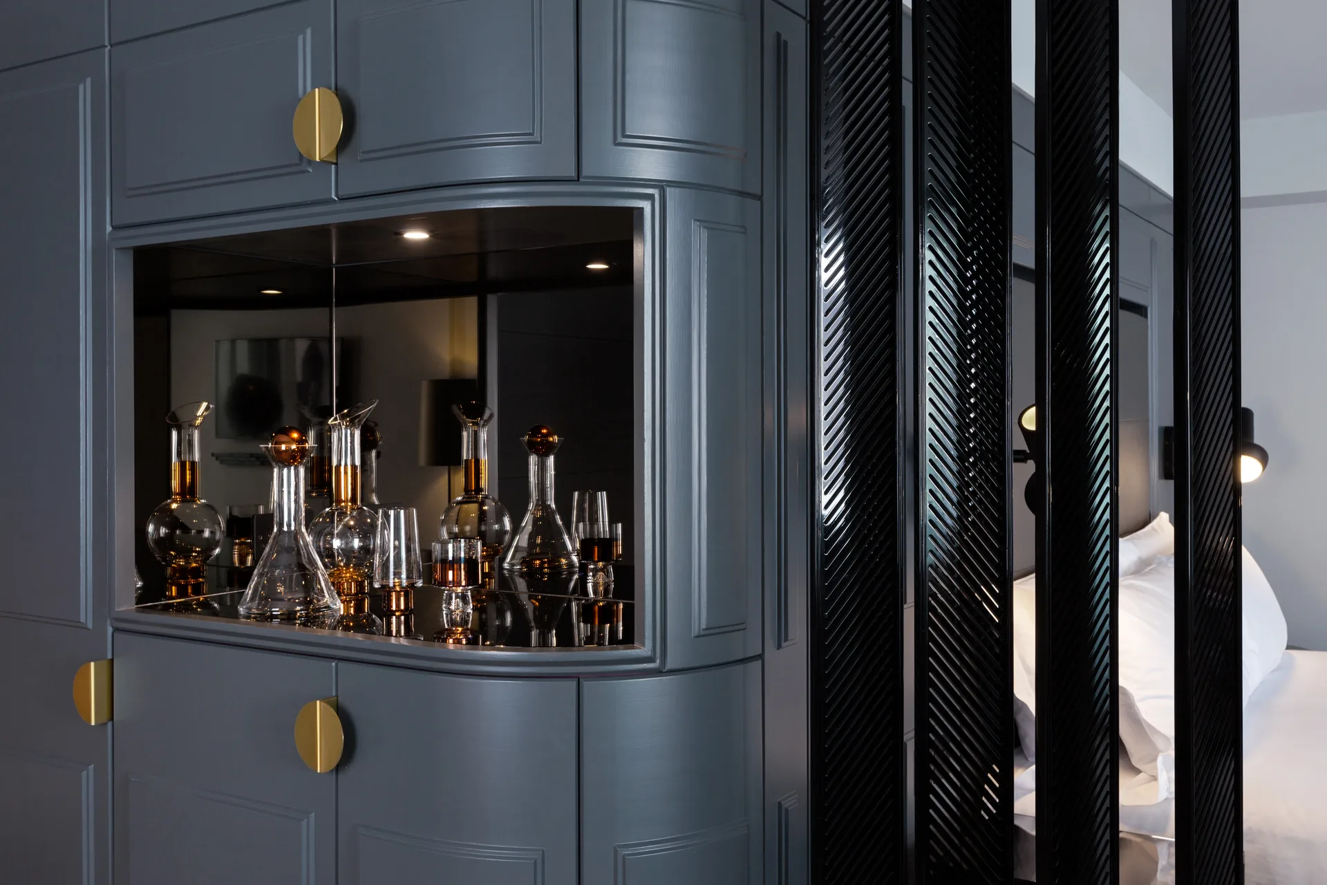 Tank vinkaraff 1 L, Koppar Tom Dixon