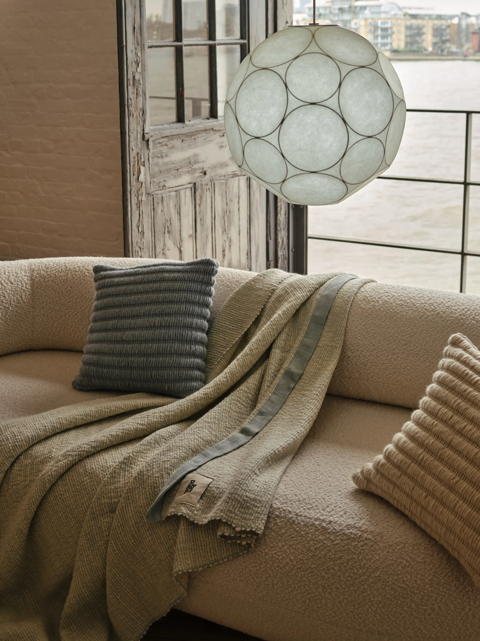 Thread filt 140x180 cm, Blue & White Tom Dixon