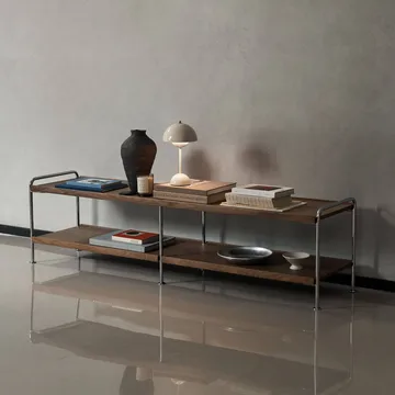 Alima NDS4 konsollhylla - Lackerad valnöt-krom, 162x42x38 cm - &Tradition