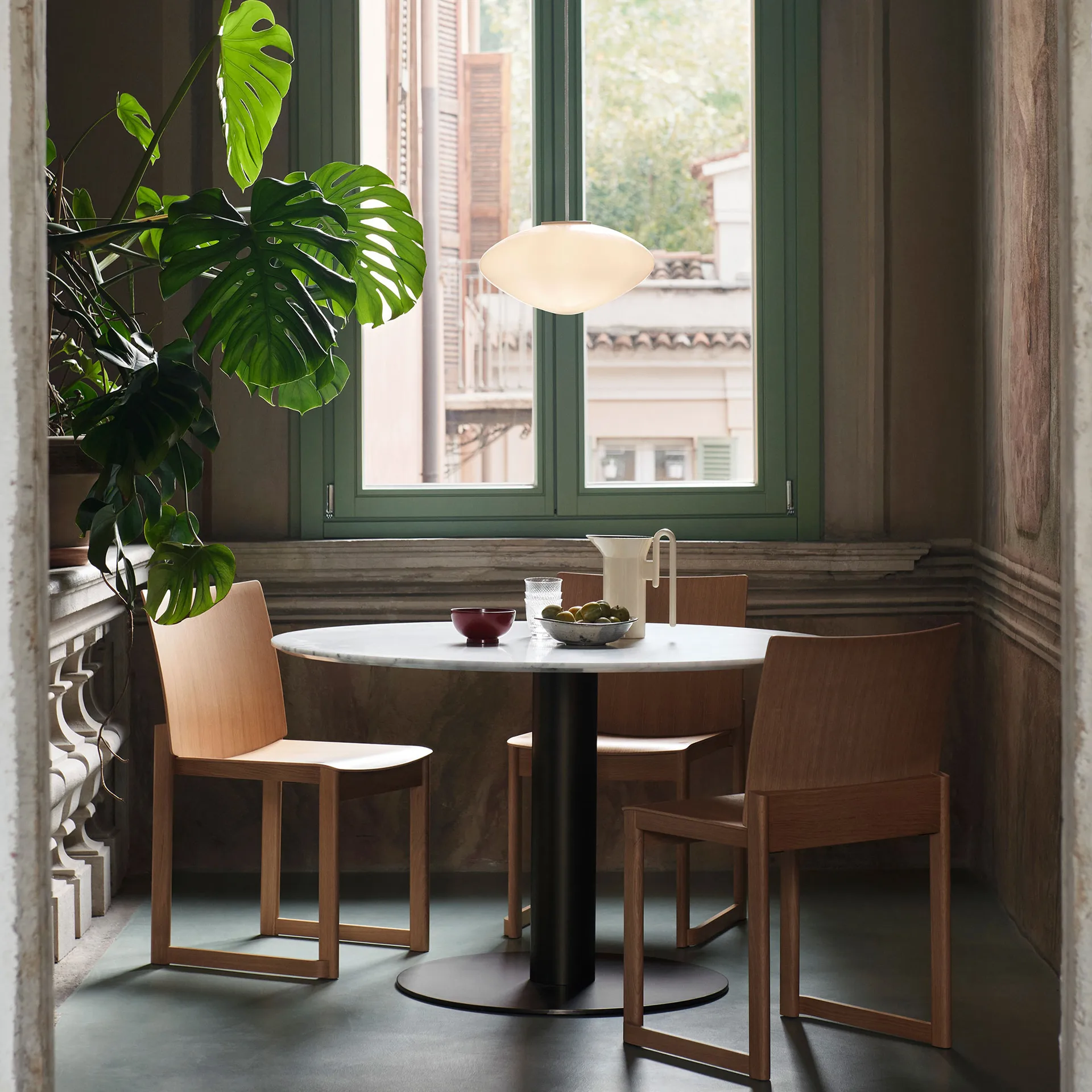 Allwood AV35 stol, Ek &Tradition