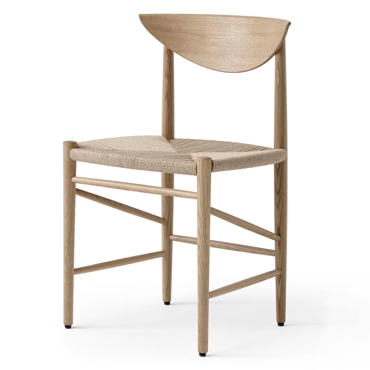 &Tradition Drawn stol HM3 Oljad ek | Skandinavisk Design | Stolar | Beige