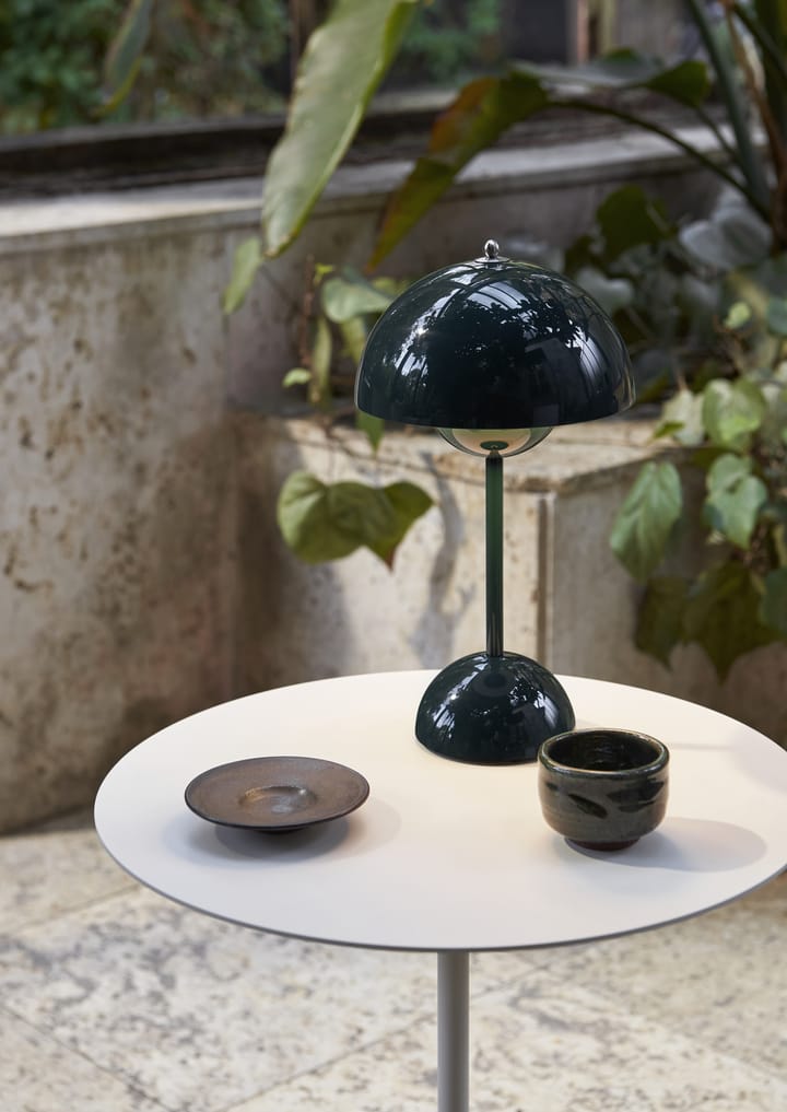 Flowerpot portable bordslampa VP9, mörk grön &Tradition