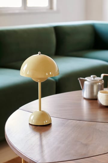 Flowerpot portable bordslampa VP9 - Pale sand - &Tradition