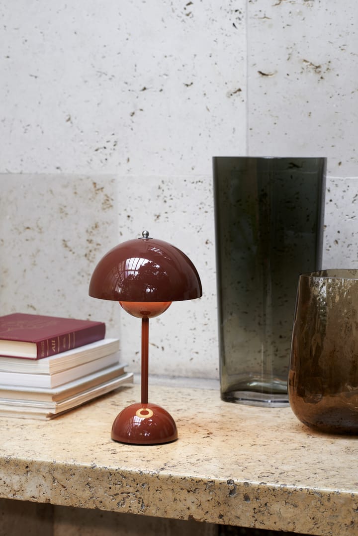 Flowerpot portable bordslampa VP9, röd_brun &Tradition