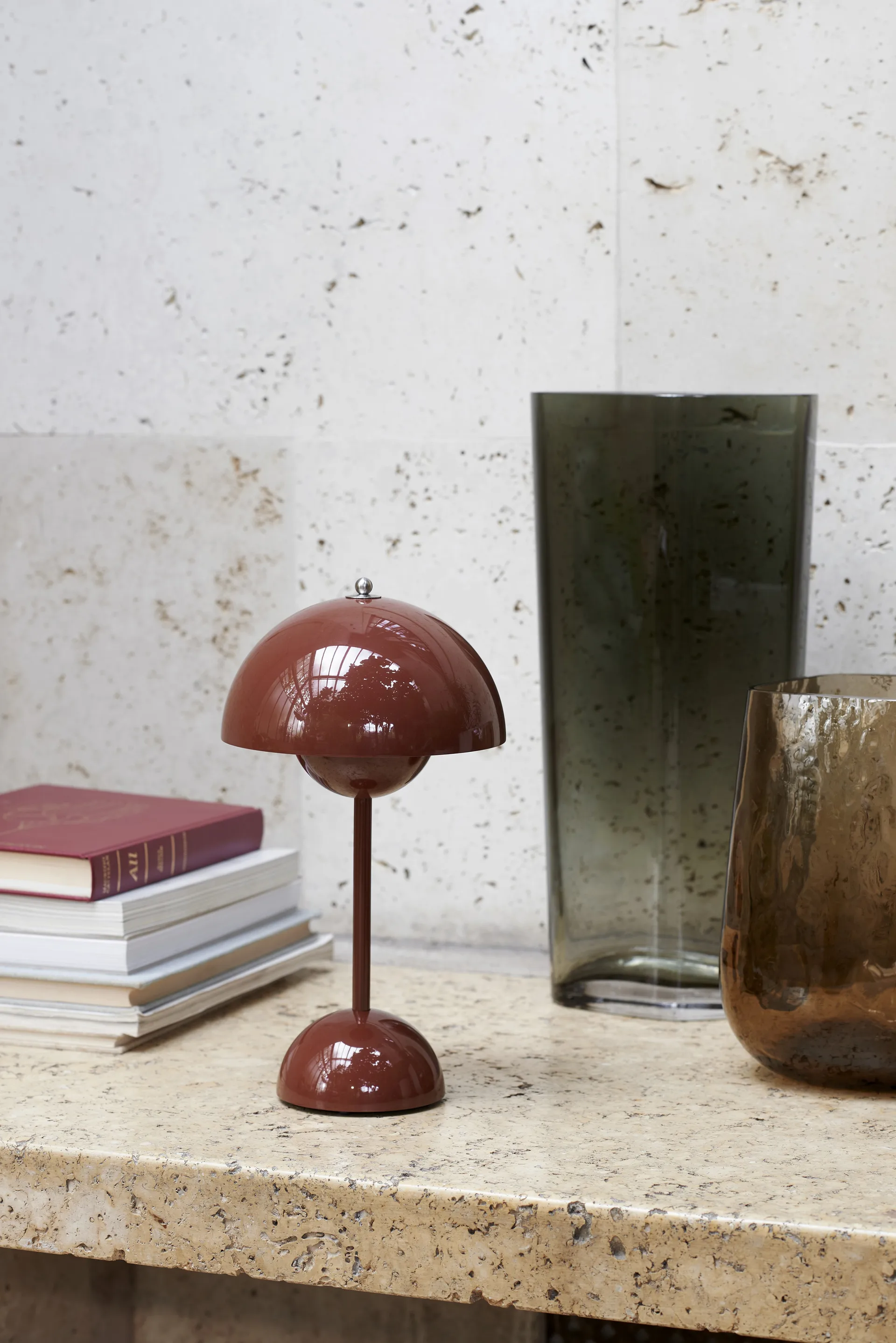 Flowerpot portable bordslampa VP9, röd_brun &Tradition