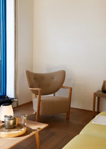 In Between SK23 soffbord 50x110 cm - Oljad ek - &Tradition