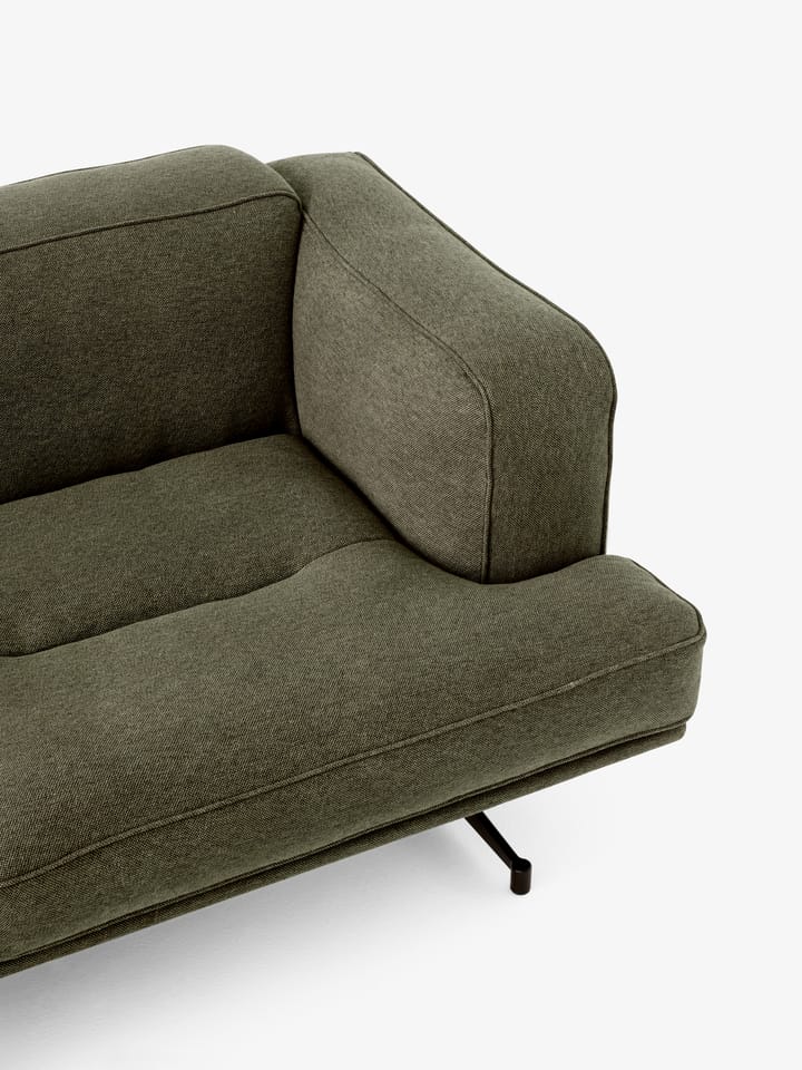 Inland AV23 3-sits soffa, Clay 0014-warm black &Tradition