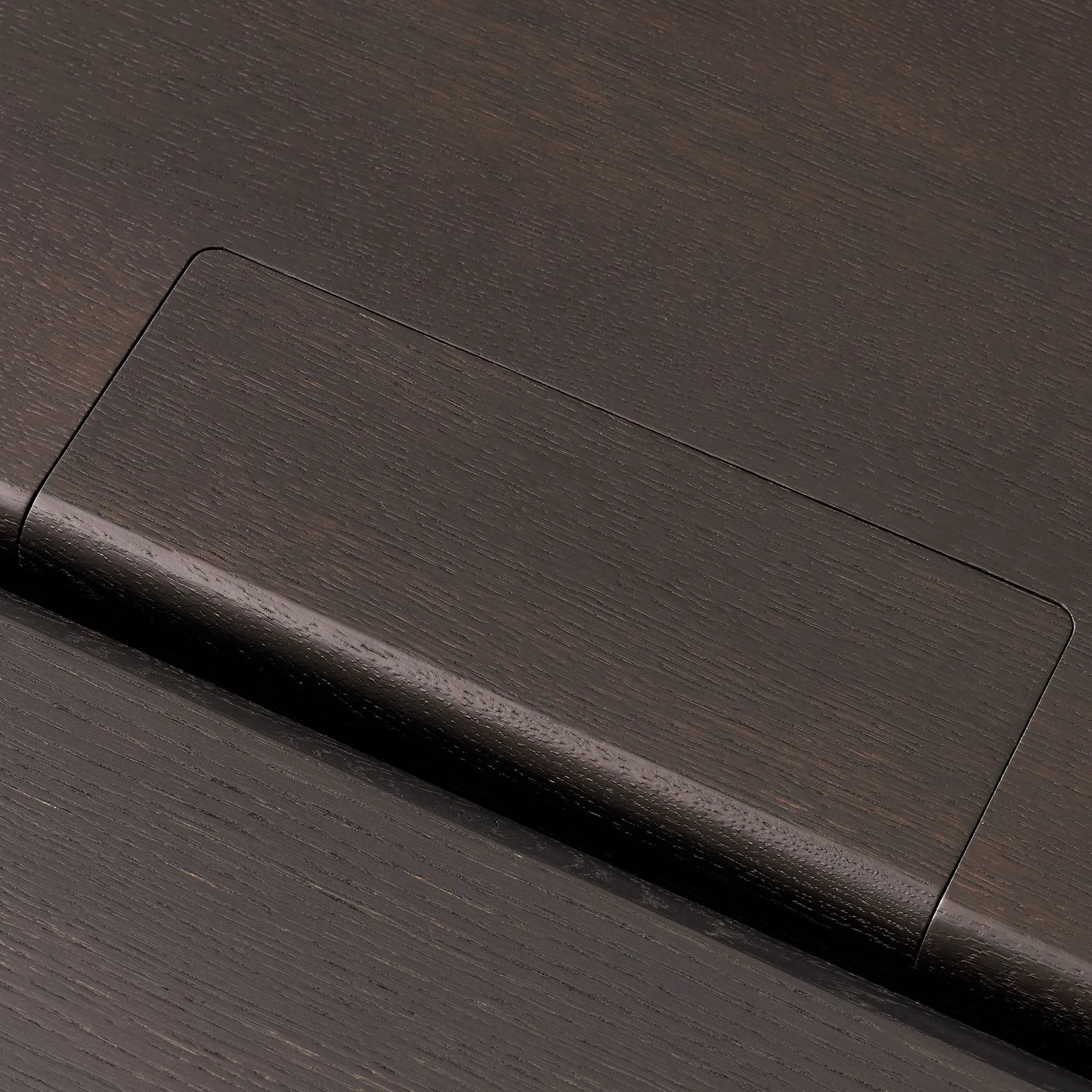 Ita OS1 matbord med kabelgömma 95x200 cm, Dark stained oak &Tradition