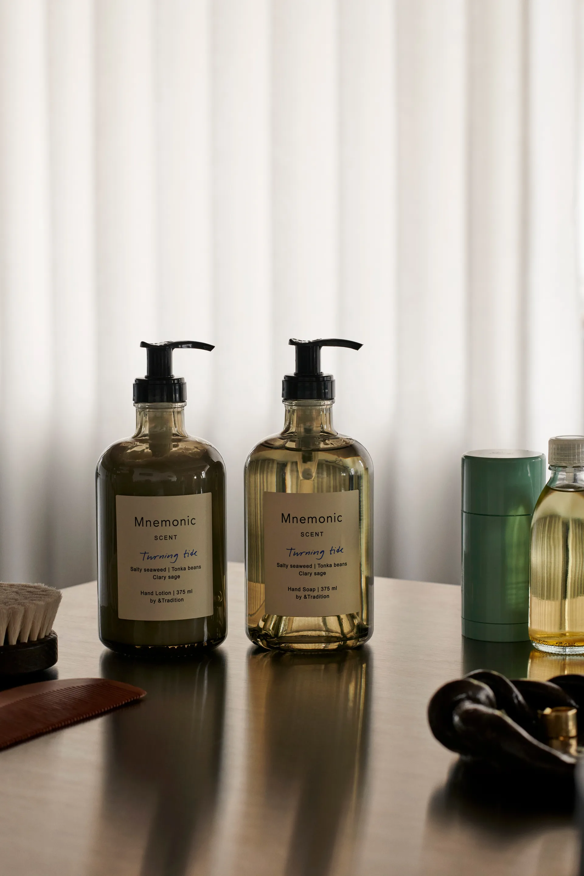 Mnemonic MNC1 handtvål 375 ml, Turning turning tide &Tradition