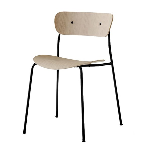 &Tradition Pavilion stol AV1 lackerad ek | Skandinavisk Design | Stolar | Brun