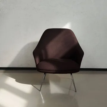 Rely HW139 lounge chair - Saxion 0397-krom - &Tradition