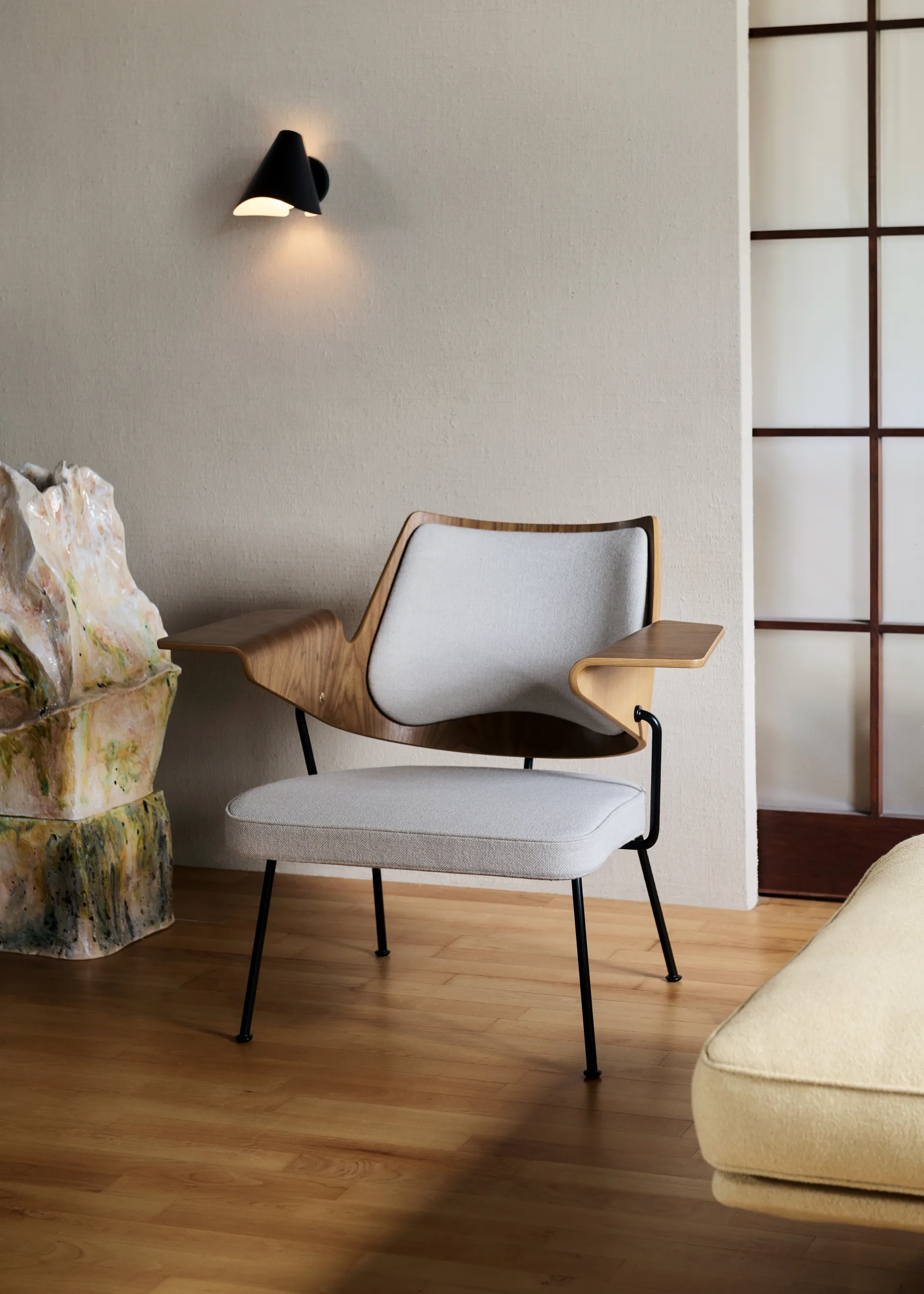 RFH RD8 lounge stol, Walnut-beech-offwhite &Tradition