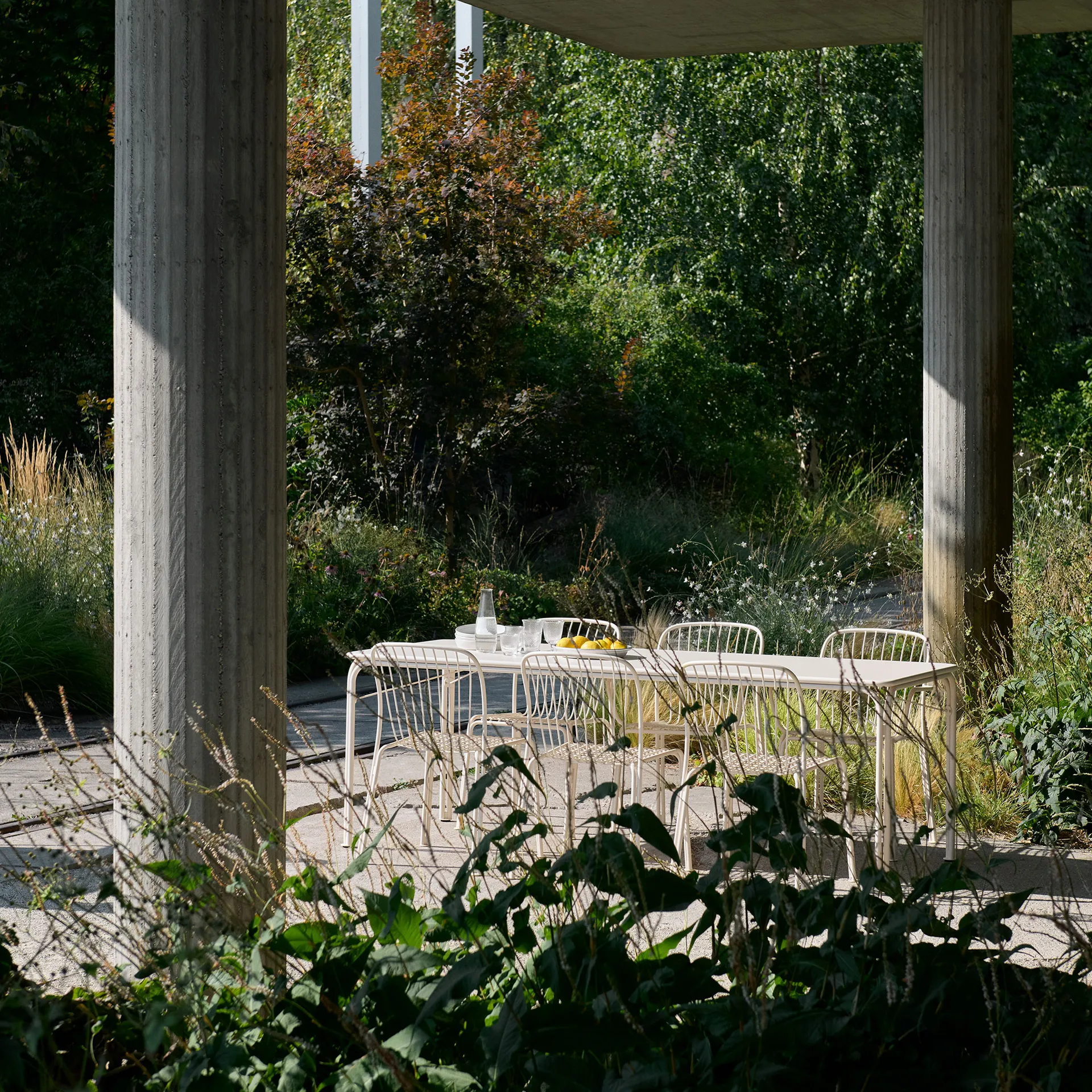 Thorvald Outdoor SC99 matbord 220 cm, Ivory &Tradition