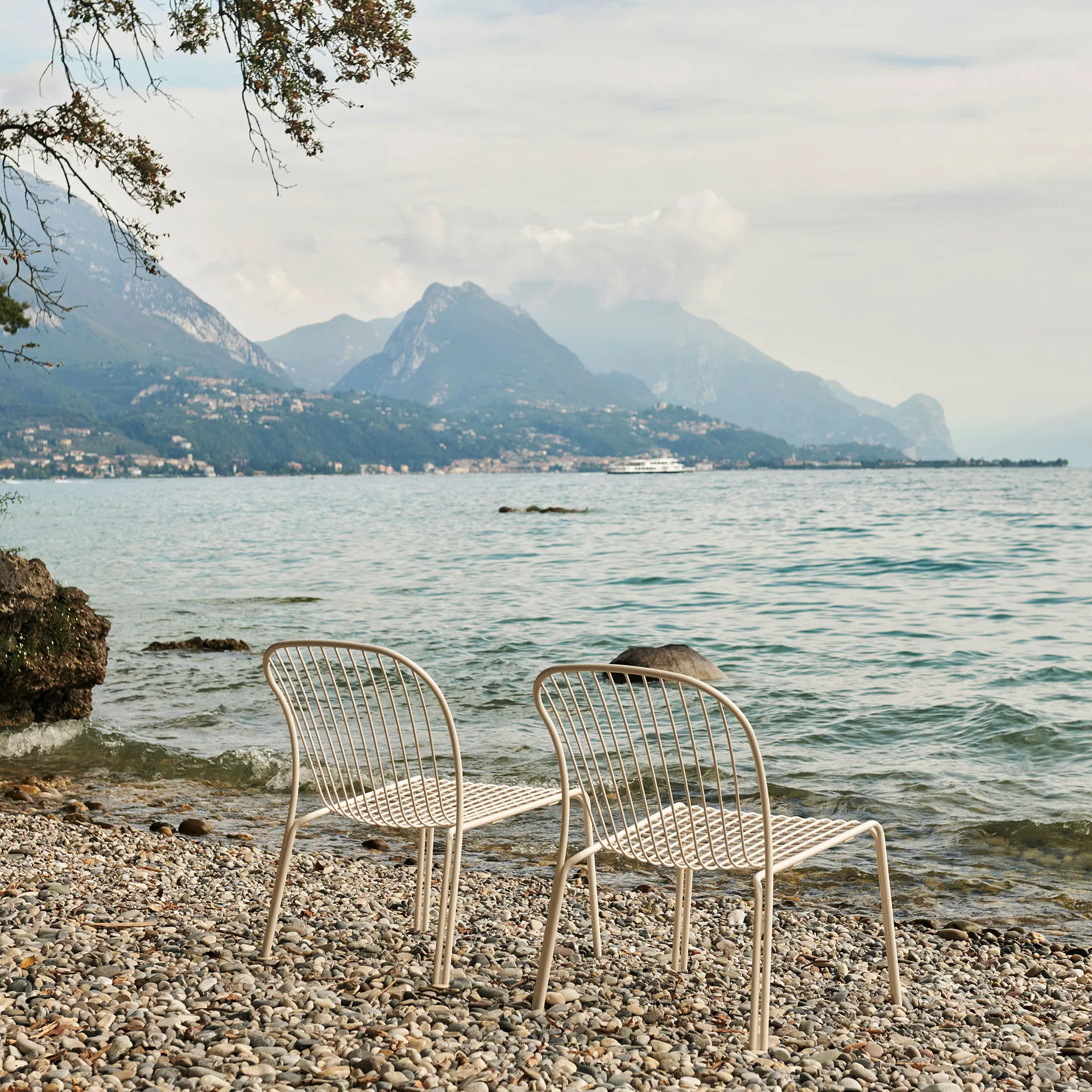 Thorvald SC100 loungestol, Ivory &Tradition