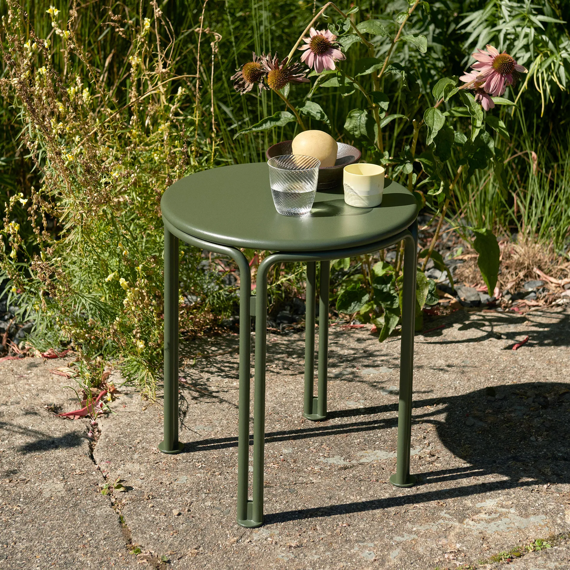 Thorvald SC102 sidobord, Bronze green &Tradition