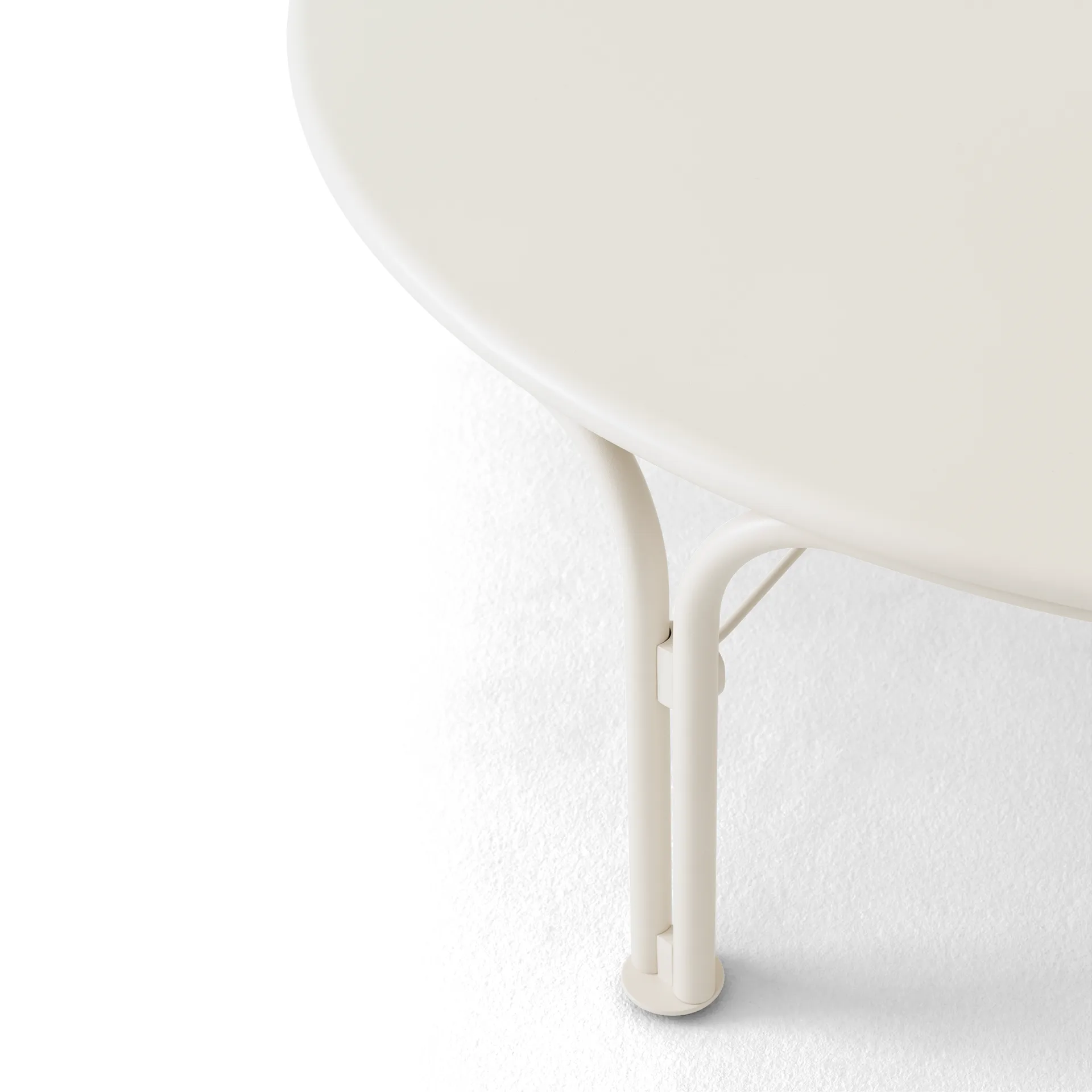 Thorvald SC109 soffbord, Ivory, Ø115 cm &Tradition