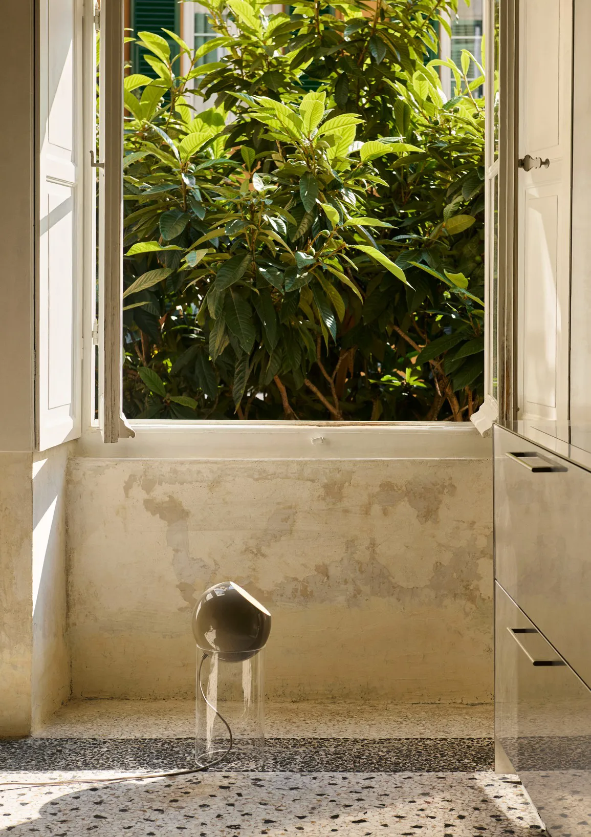 Topan VP14 golvlampa 46,5 cm, Clear-grey beige &Tradition