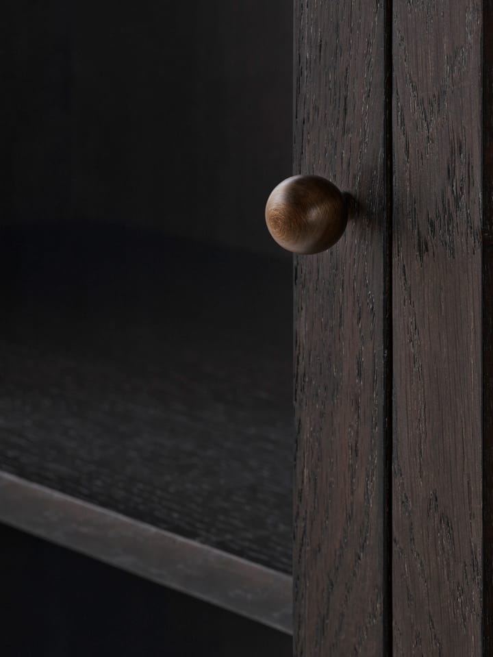 Trace SC87 vitrinskåp 50x192x40 cm, Dark stained oak &Tradition