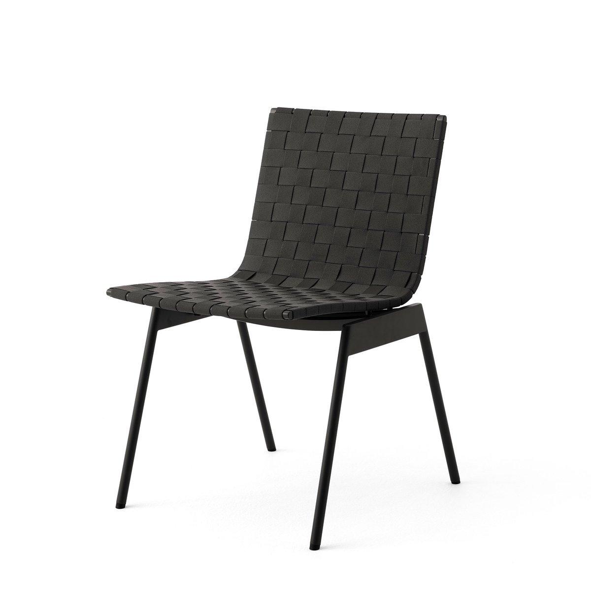 &Tradition Ville Outdoor AV33 stol Warm black | Skandinavisk Design | Trädgårdsstolar | Svart