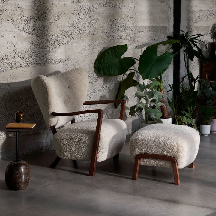 Wulff ATD3 fotpall, tyg karakorum 003 beige, oljade ekben &Tradition