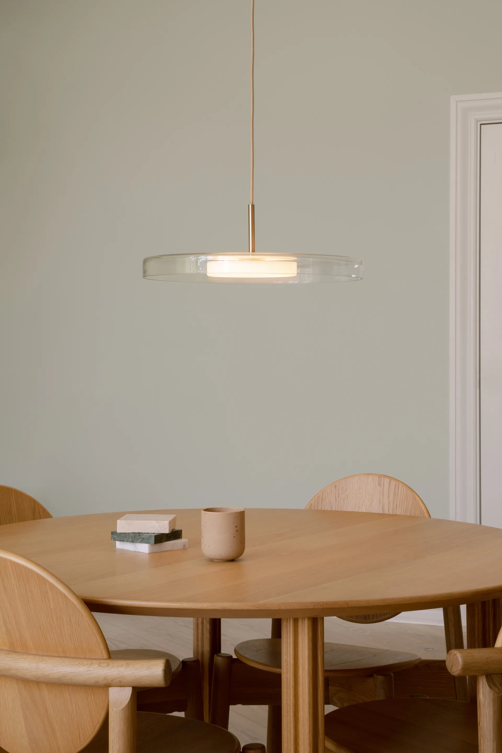 Asteria taklampa, Glass Umage