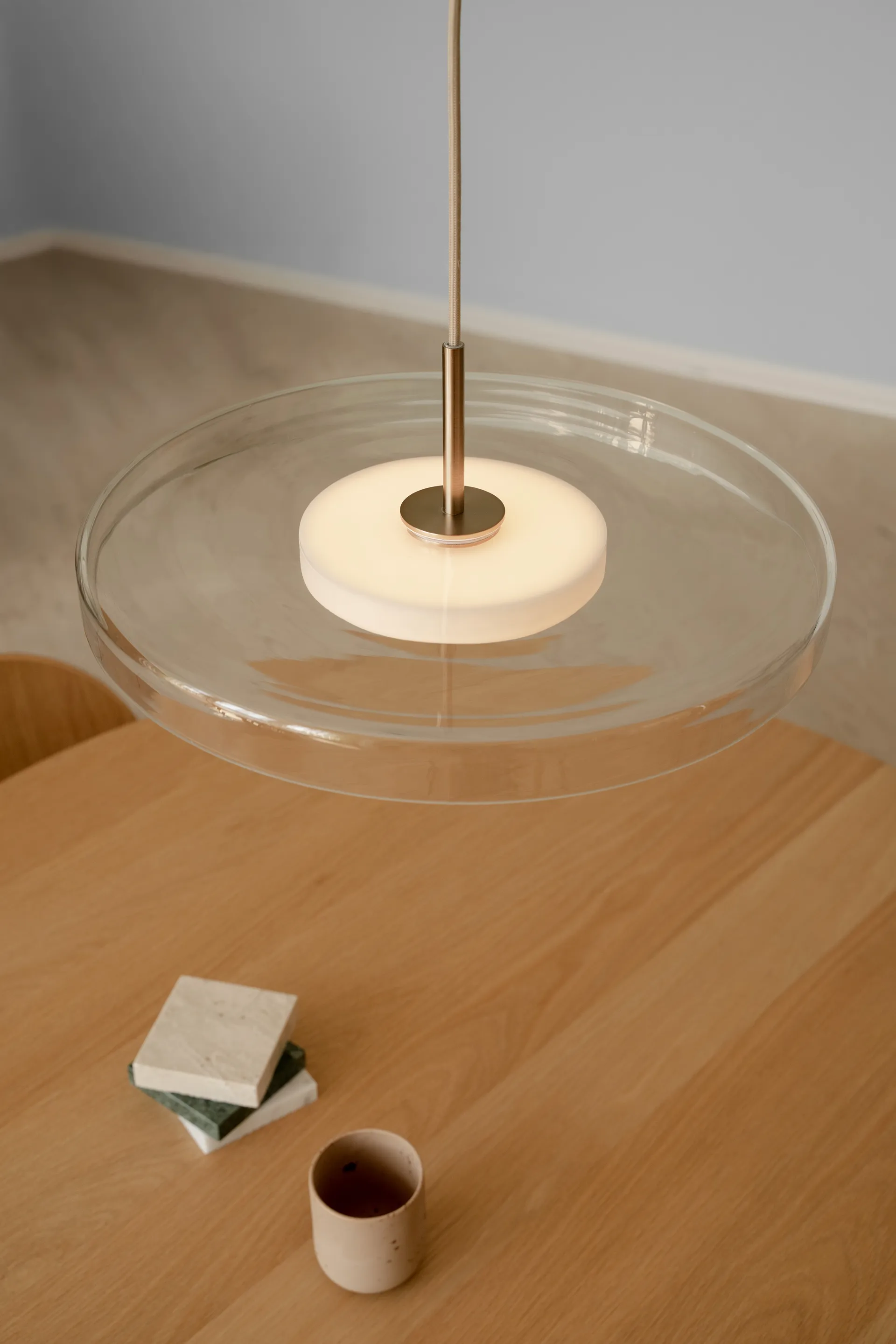 Asteria taklampa, Glass Umage