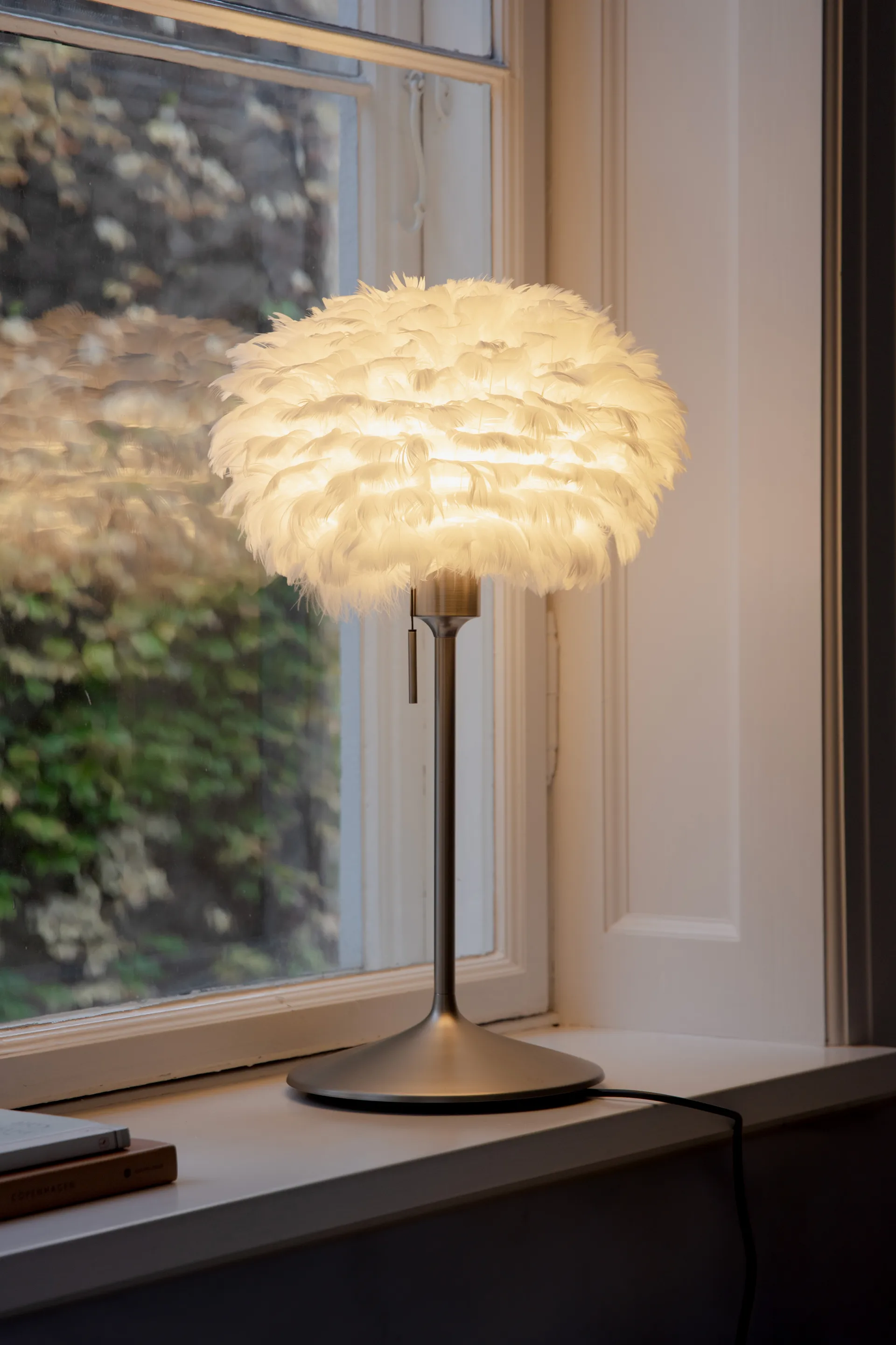Eos bordslampa mini, Vit-Borstad stål Umage