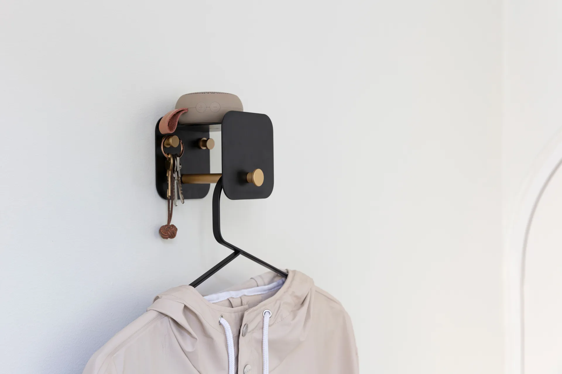 Hang in There vägghängare, Black-brass Umage