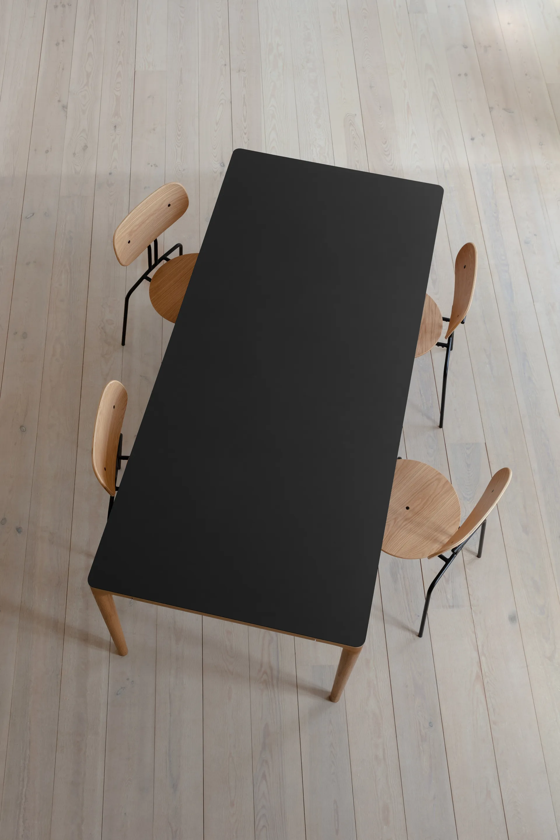 Heart'n'Soul matbord 90x200 cm, Oak-obsidian black Umage