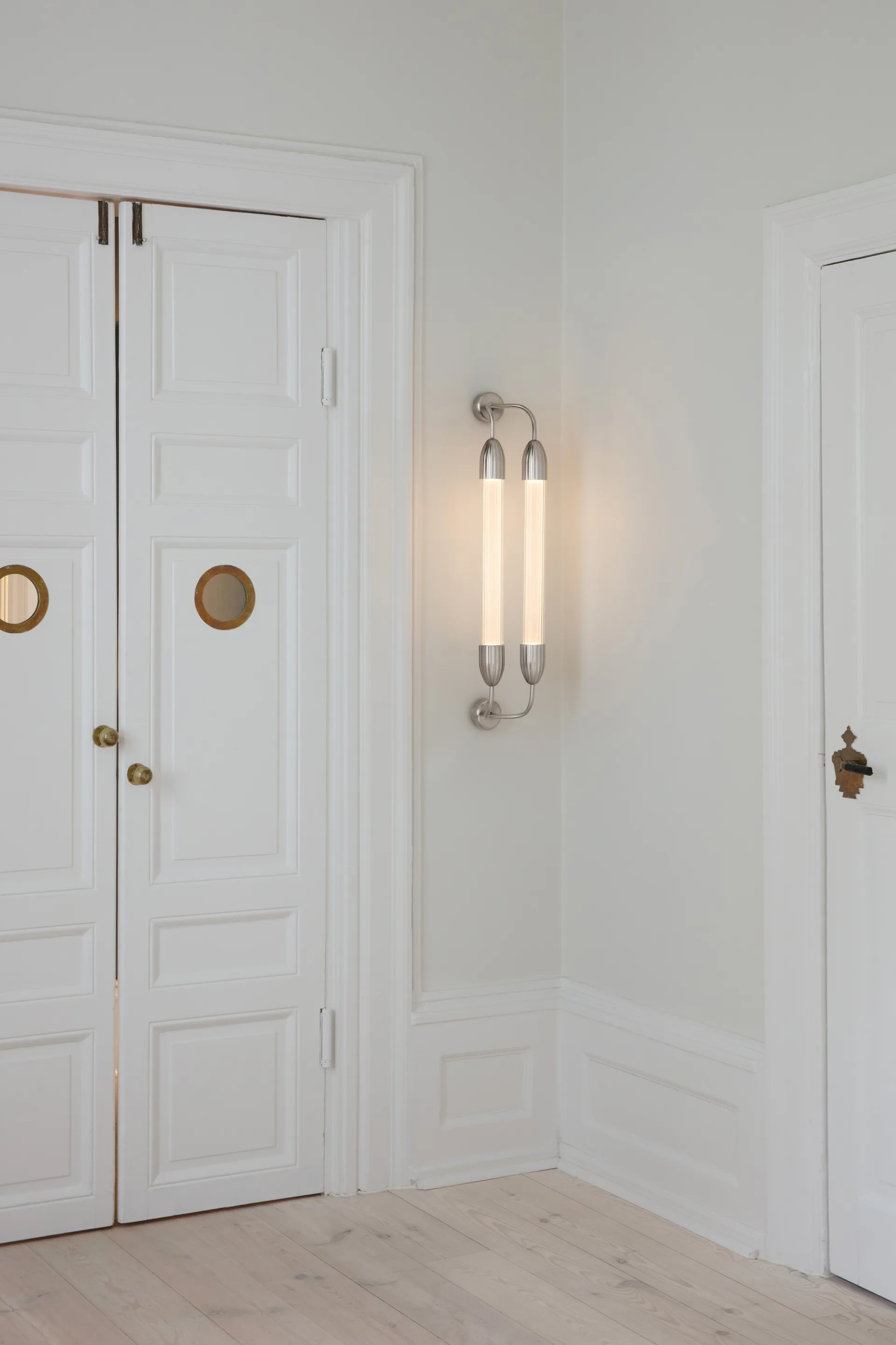 Lemon Squeeze Wall short vägglampa, Double polished steel Umage