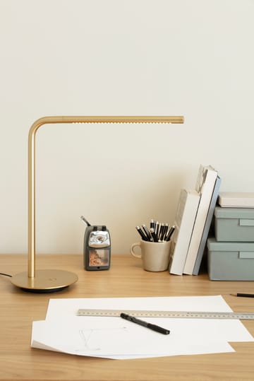 Omni Table bordslampa - Borstad mässing - Umage