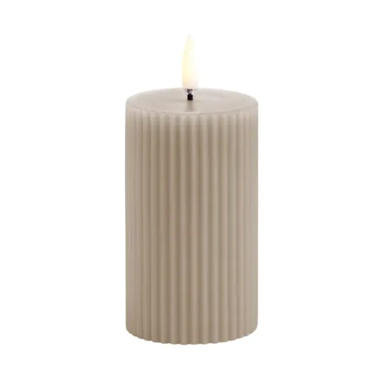 LED Blockljus Räfflat Ø5,8x10 cm - Sandstone - Uyuni Lighting