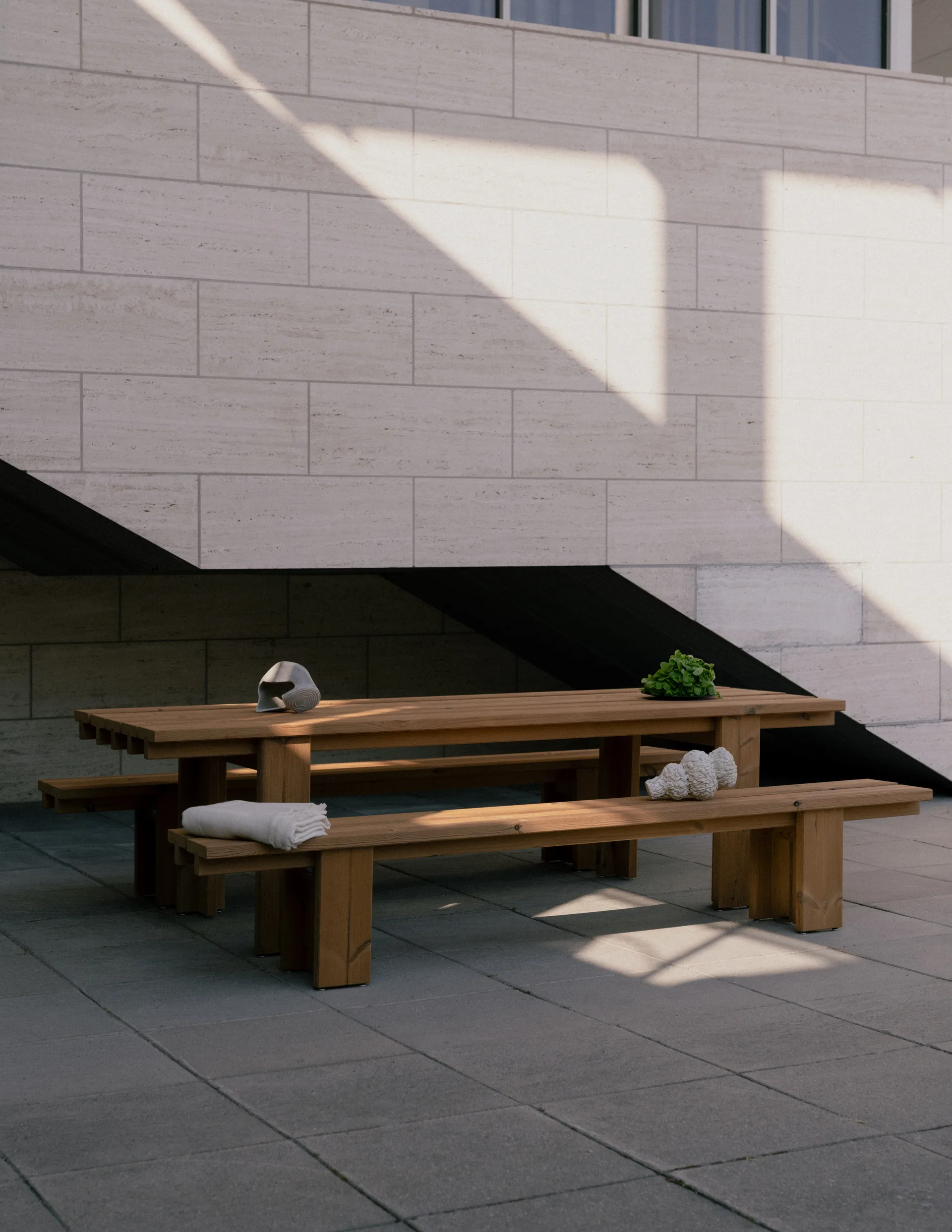 013 Osa Outdoor Table bord, Värmebehandlad furu, 270x94x78 cm Vaarnii