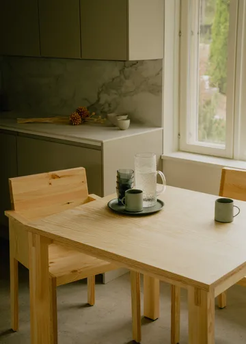 016 Maasto Table bord - Matt oljevaxad furu, 120x120x75 cm - Vaarnii